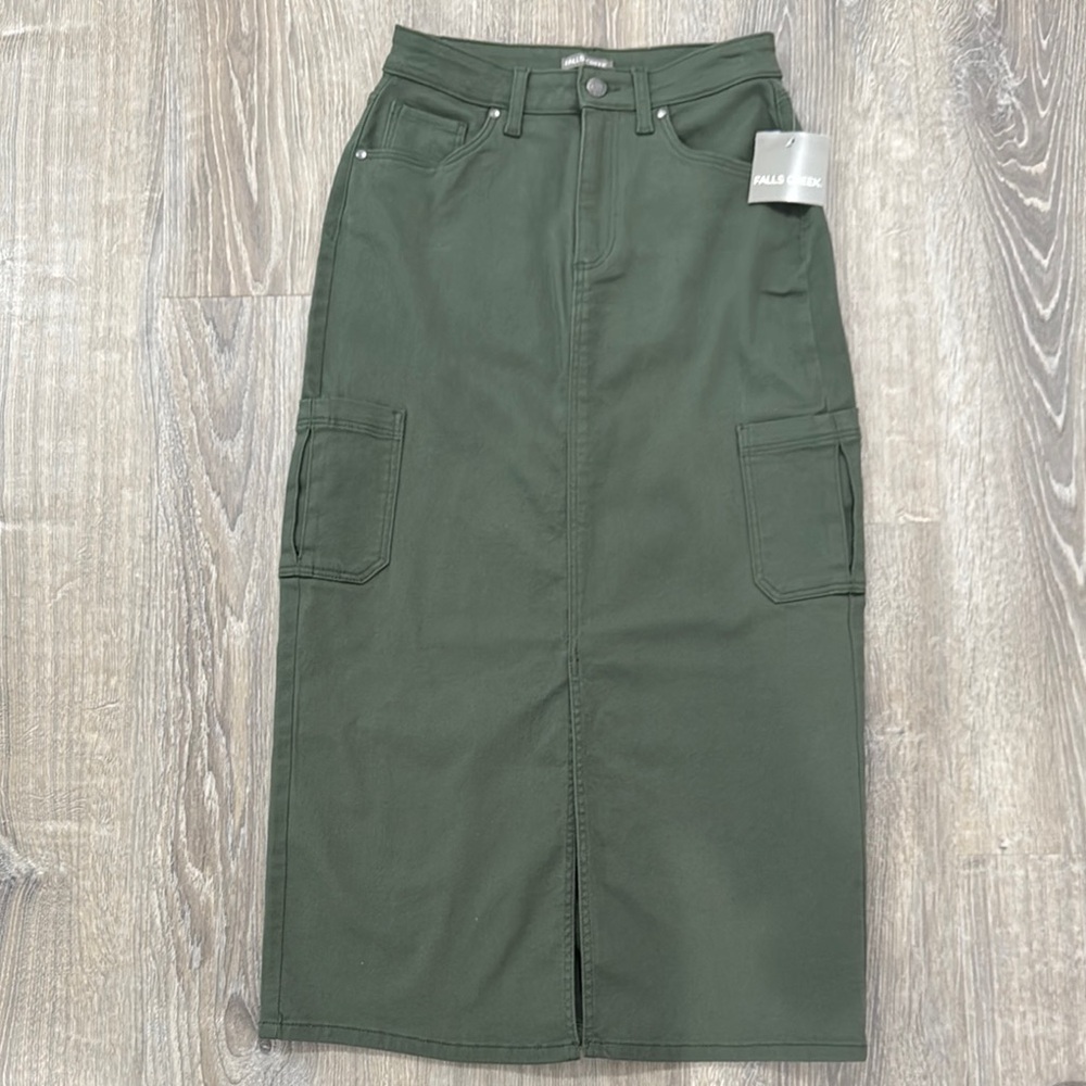 Falls Creek Dark Green Pencil Skirt